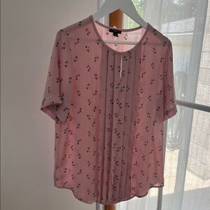 Ann Taylor Pink Floral Blouse Small Petite